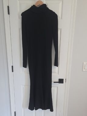 ANTONIO MELANI Black Long-Sleeve Turtleneck Knit Dress